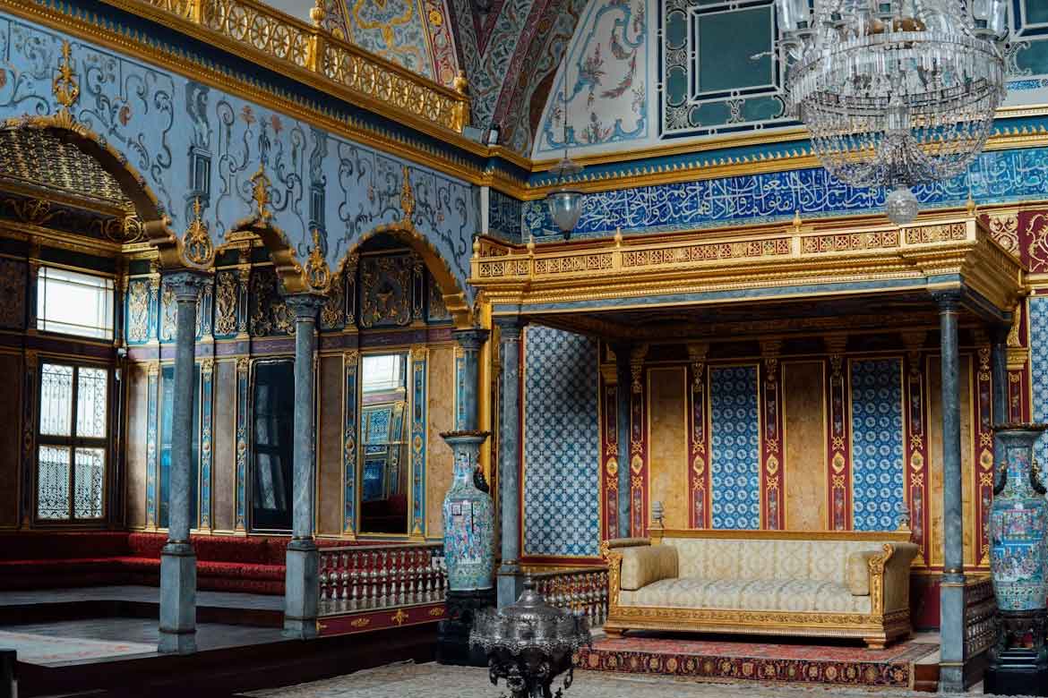 aviajarblog's tweet photo. Guía completa para viajar a Estambul con niños: planes, consejos y mapas

Estambul es un crisol de culturas e historia único en su tipo repleto de cosas divertidas y memorables que hacer con los niños. 

https://t.co/BndiCZ37HM

#estambul #turquía https://t.co/H90c2hoj45