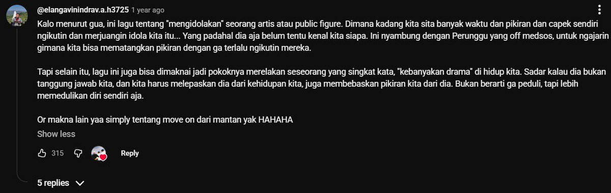 dizzapearrr's tweet photo. abis nonton lyric video dari perunggu - pikiran yang matang trus iseng baca komen

jujur setelah baca komen ini, gue sadar kalo selama di alter gue terlalu banyak mengidolakan orang lain yg mana mungkin bagi mereka gak penting ada gue di hidupnya.

terlalu banyak waktu yg terbuang tanpa mereka tau gue mengagumi mereka, mencoba reach out mereka dengan riset isi timelinenya, apa medianya, suka bahas apa, hanya demi satu tujuan, punya teman dari alter.

makanya gue sering burnout disini karena hidup gue tergantung gimana retweetan mereka, gimana tweet mereka, apa foto/video yg mereka upload tanpa berbalas balik dari yg gue idolain.

lagu ini jadi semacam pengingat bahwa gue boleh loh punya banyak waktu untuk diri sendiri, gak lagi jadi kerbau yg dicucuk hidungnya sama postingan thirst trap atau notifikasi yg gue nyalain sendiri dengan sadar. terlalu banyak kesempatan terbuang hanya untuk kepoin mutual gue lagi pada ngapain aja, update konten apa nggak, abis ngewe sama siapa, abis berantem sama siapa di timeline yg bikin gue ngerasa "ketinggalan berita"