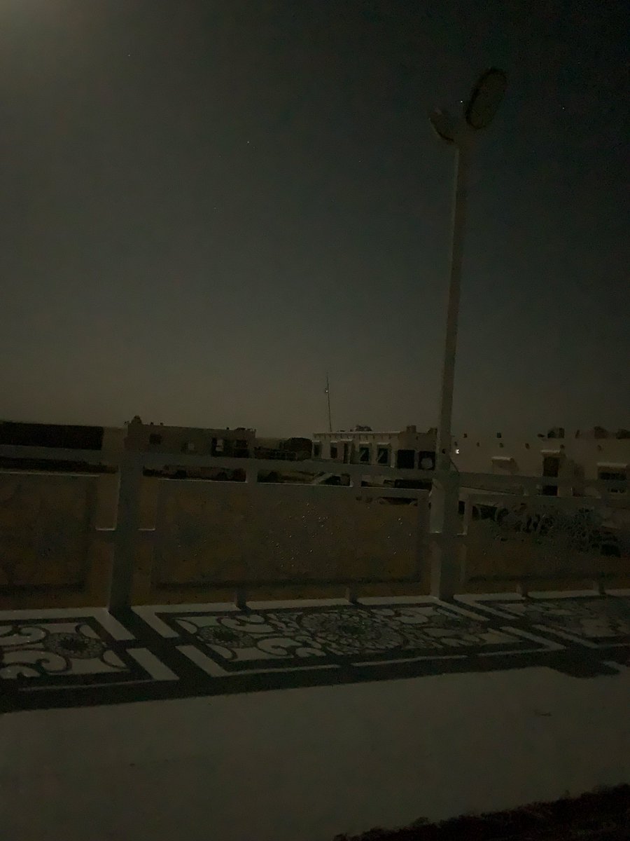 Sa502ud1's tweet photo. والله امس براااد https://t.co/wfGZ1faaKa
