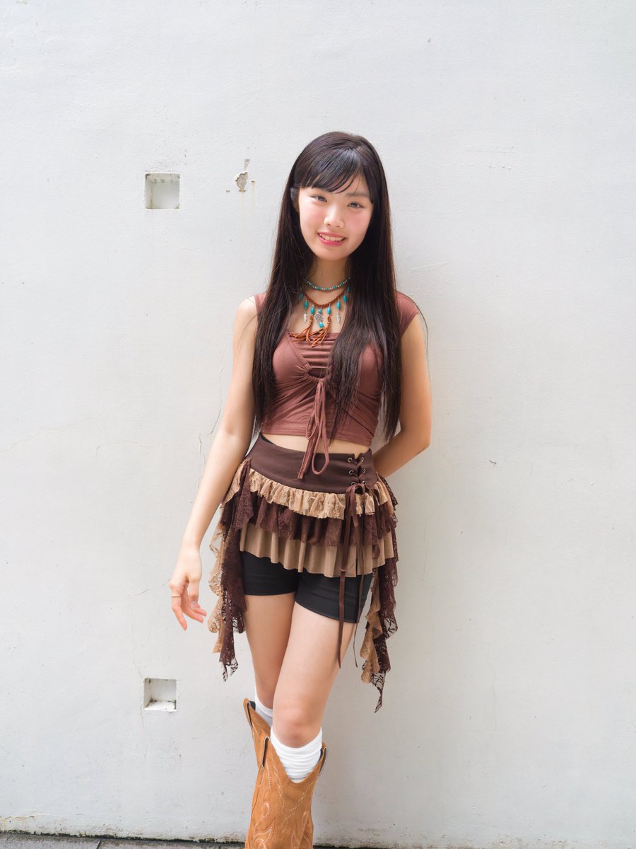 maokun1971's tweet photo. 2026.6.28
東京アイドル劇場
高田馬場BSホール
ソロスペデュオスペダンチャレ2部
物販
CHEERFUL
丸上ひまりちゃん
#丸上ひまり
#CHEERFUL
#CHEERUPproject
今回も大事な相方のまほちゃん16歳生誕祭をいっぱいお祝いできて素晴らしいライブになったでしょう〜😽🩷
今後は日本を代表するアイドルグループになってほしいな〜iLiFE!さんに続け❣️モウナッテルノカモ
ひまりちゃんはお姉ちゃんやママさんにやっぱり似てきている気がする😸