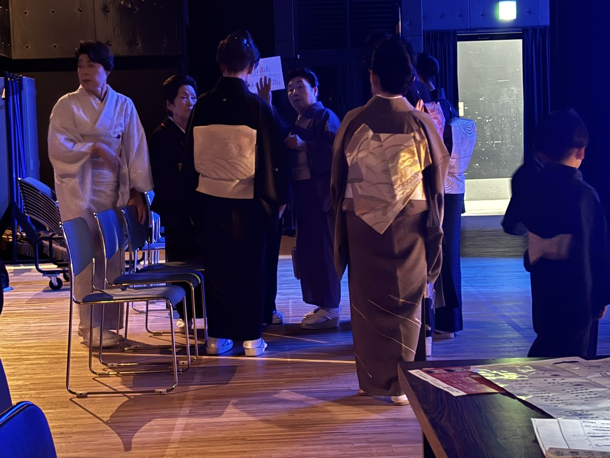 littlewings1990's tweet photo. 呼吸
拍
舞台に流れるもの
踊りの先生方、素晴らしかった。
今年も舞台袖で勉強させていただきました。
#今を踊る
#アーツフェスタ高松2026
#香川県舞踊連盟
#日本舞踊
#西川流　#藤間流　#吾妻流　#坂東流 https://t.co/ZW354jucpF