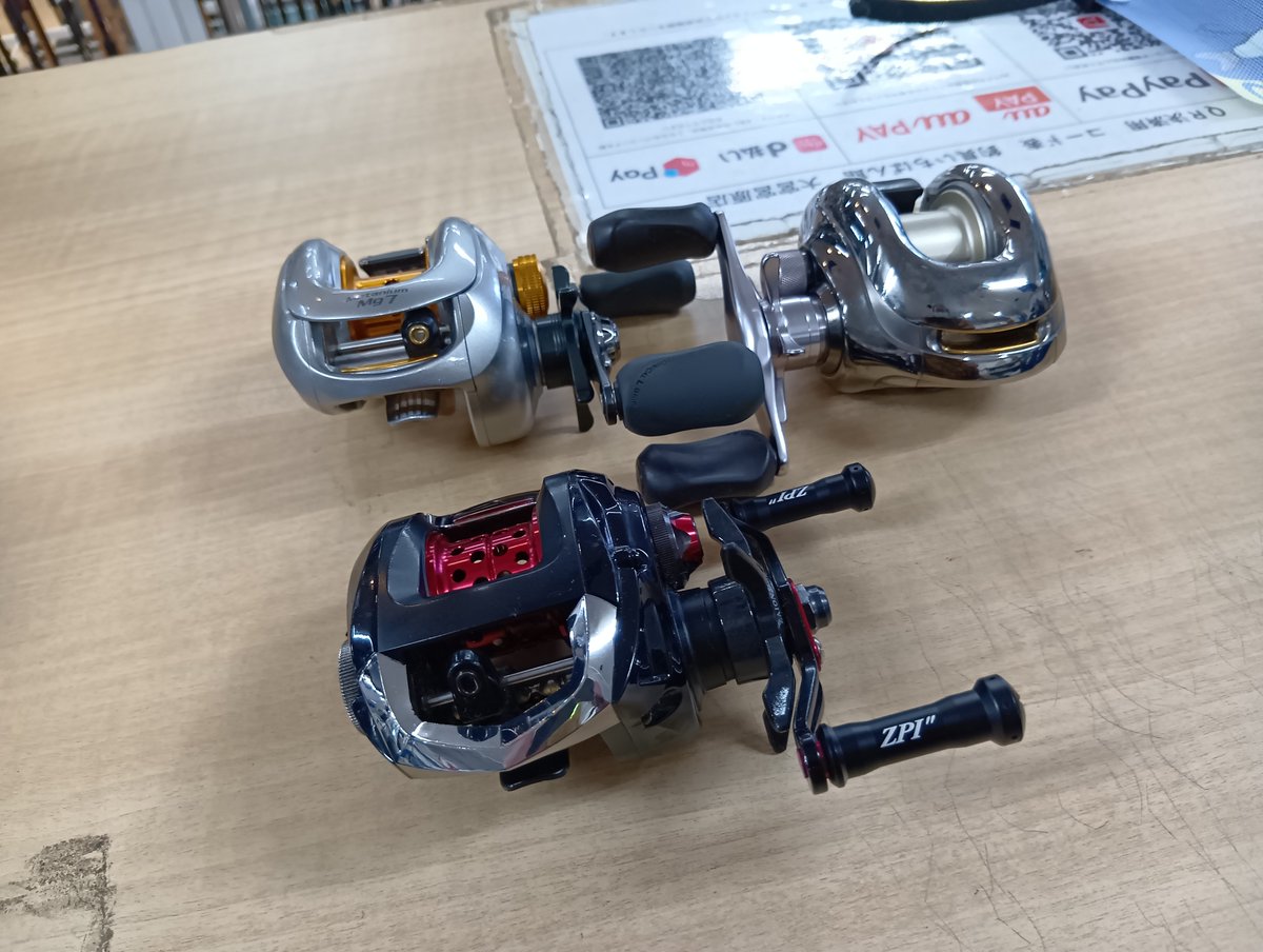 シマノ スコーピオンアンタレス RH220、07メタニウムMG7 LH、ダイワ SS