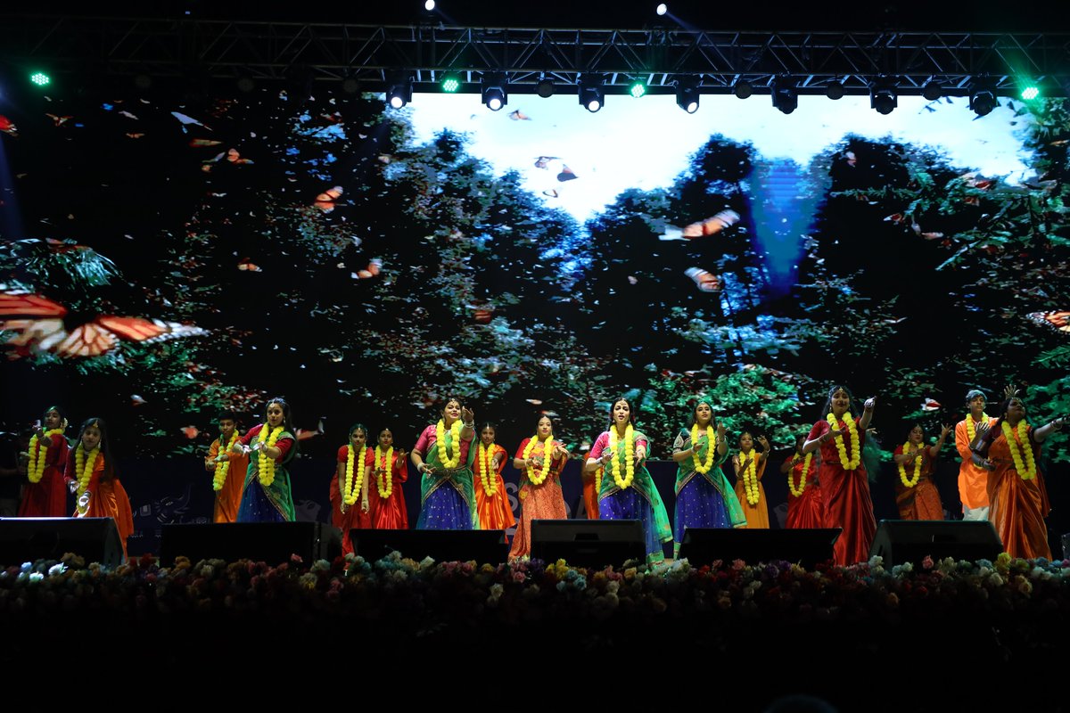 ZoologicalI's tweet photo. The cultural programme, Bengal Rising тАУ Awakening Minds and Healing Earth, added a vibrant dimension to the 111th Foundation Day celebrations of the #ZoologicalSurveyofIndia #ZSI #MoEFCC #BengalRising https://t.co/5O7uukjjEI