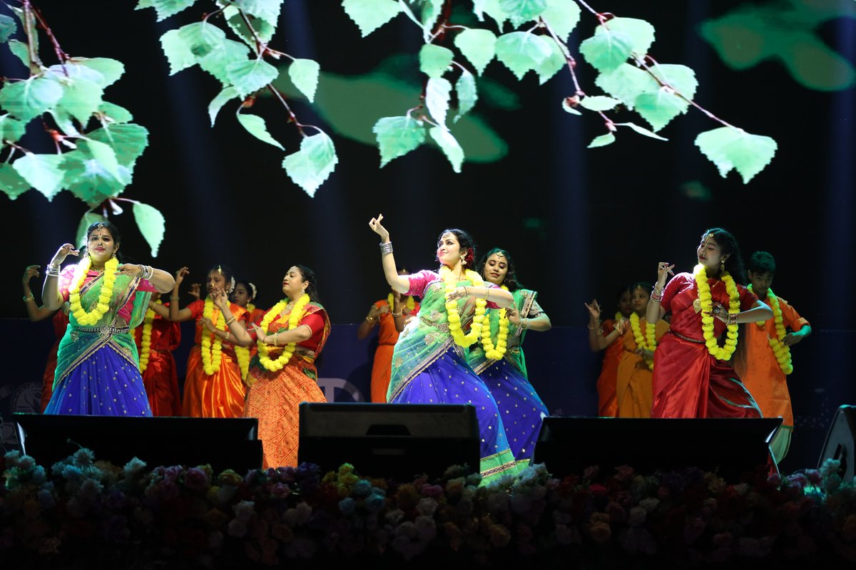 ZoologicalI's tweet photo. The cultural programme, Bengal Rising тАУ Awakening Minds and Healing Earth, added a vibrant dimension to the 111th Foundation Day celebrations of the #ZoologicalSurveyofIndia #ZSI #MoEFCC #BengalRising https://t.co/5O7uukjjEI