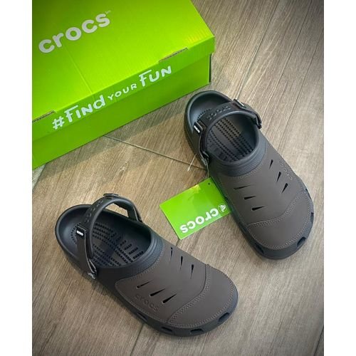 slimmammie's tweet photo. Crocs Size 40-45 available 

Mk50,000 only

Blantyre
0998100199 https://t.co/F4JZBe0gM3