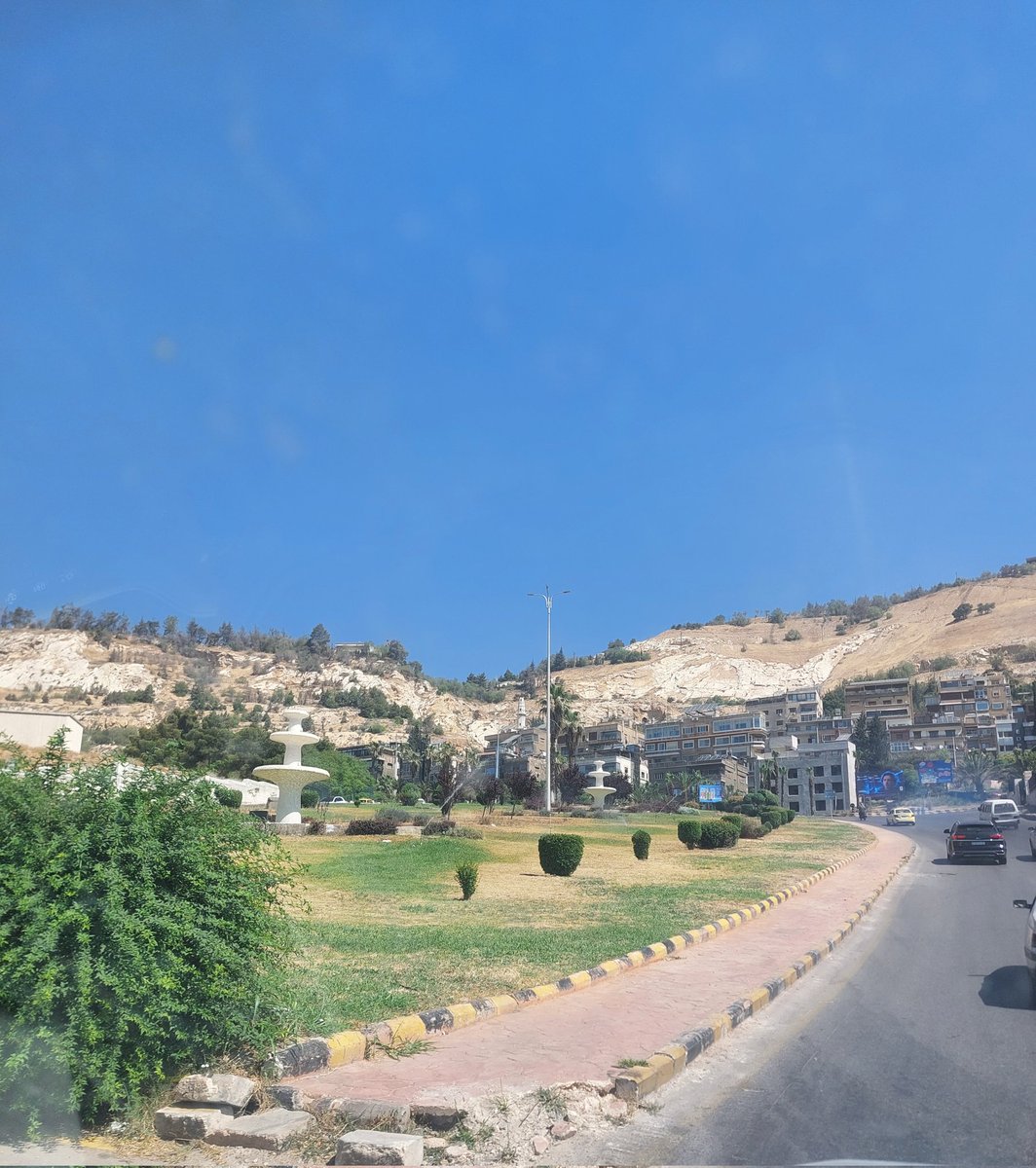 57tz9p's tweet photo. صباح الحب 
صباح الحنان 
صباح الرومنسيه 
صباح الأمان والاطمئنان 
صباح مملوء بالمحبة والسعادة 
صباح مملوء بالإخلاص والوفاء 
صباح مع حضن دافي تنامي عليه 
وتنسي همك وحياتك واوجاعك 
احبكم جميع مع كامل احترامي وحبي https://t.co/PkXFvZJMIL