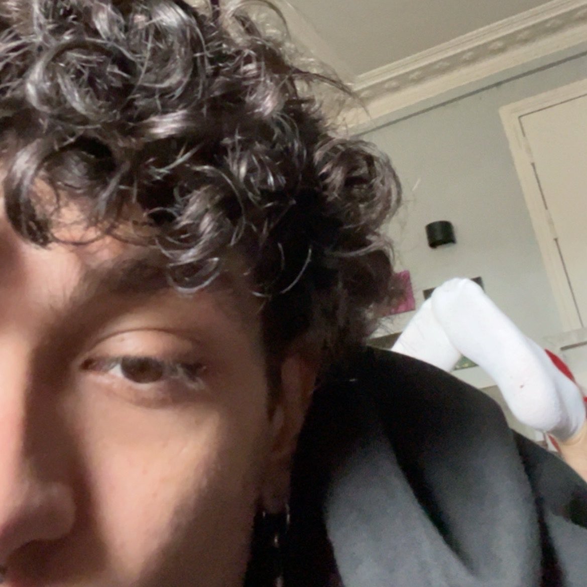 obscythe's tweet photo. Ta seul motivation pour travailler c’est de pouvoir raquer à mes pieds  🖤🦶 https://t.co/ltLi6WLP6D