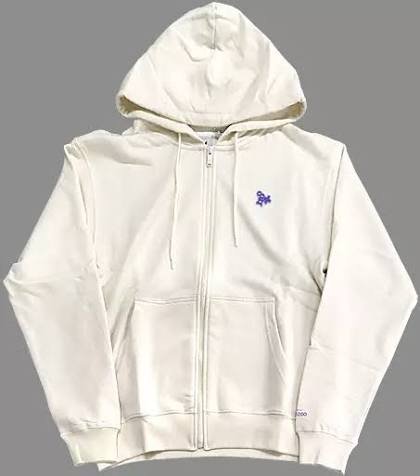 Arisha_Vendavel's tweet photo. Has anyone one found a 2021 Sowoozoo jacket like this one in Brussels today ? It fell off my wheelchair so I don't know exactly where but probably in the metro station to go to metro 6.
Please help RT
#BTSinBRUSSELS #BTS_ARİRANG #BTS_ARİRANG_BRUSSELS https://t.co/IJJanUK6VC
