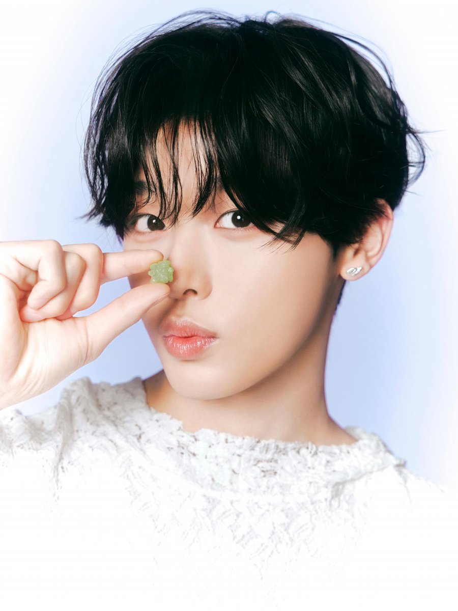 Myu__Ku's tweet photo. 우뜨케 넘 옙브자나..˚₊‧꒰ა ☆ ໒꒱ ‧₊˚ https://t.co/uhiGhr7cAF