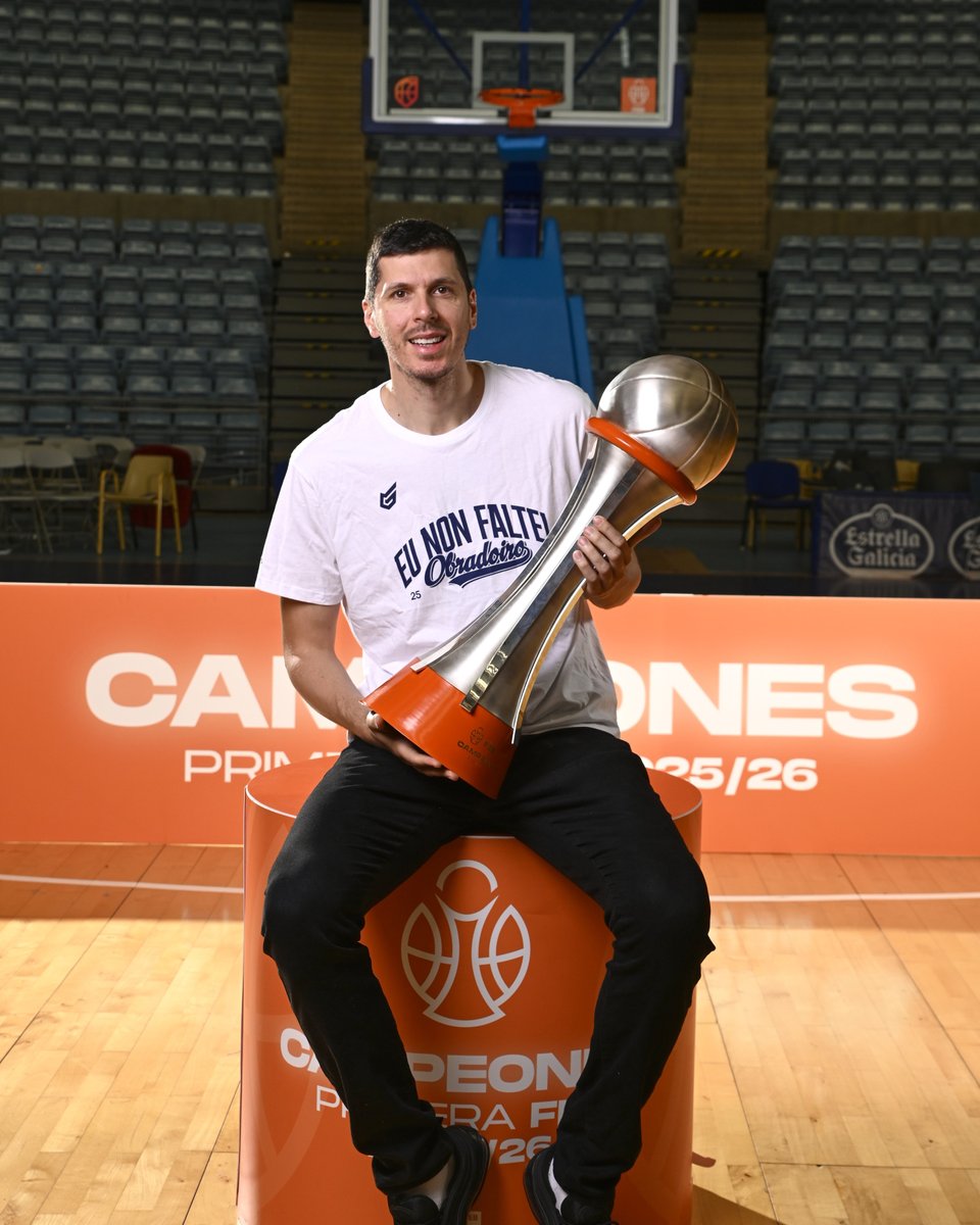 MONBUS OBRADOIRO tweet media