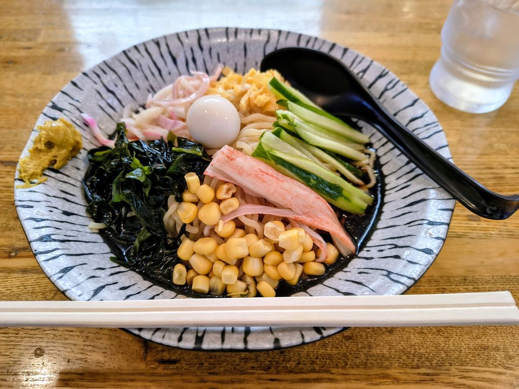 ikkoux's tweet photo. 老舗の町中華にて、今年初の冷やし中華。サッパリしておいし。

久しぶりに来たら、注文がタッチパネル式になっていて驚いた。 https://t.co/Z5Qym0BvOI