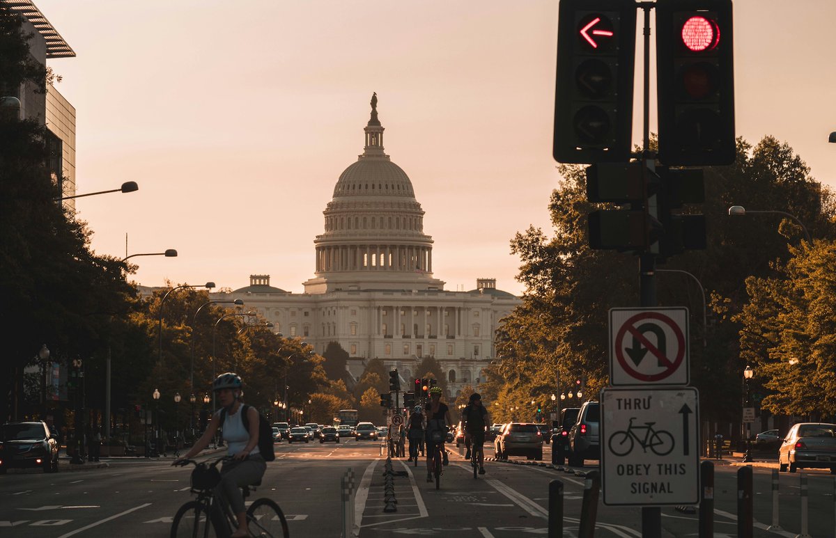 CoinMarketCap's tweet photo. LATEST: 🇺🇸 Jefferies warns the CLARITY Act still faces major Senate hurdles, and that delays could fuel volatility in crypto and blockchain equities. https://t.co/v9qsLbJU2I