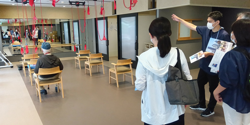 goodlifecare03's tweet photo. 中央区月島に「ケアベース グッドライフケア月島」グランドオープン！
「ここがあるから、ずっと自宅で暮らしていける」
歴史と風情が息づく中央区月島に、エリア最大規模のデイサービスがオープンいたしました！
続きはこちら！：https://t.co/n7h1FgHxhV
#グッドライフケア
#デイサービス #通所介護 https://t.co/zoDw35LlTY