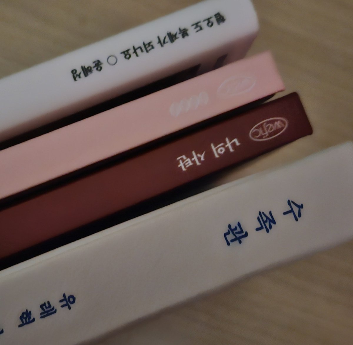 에들린 tweet media
