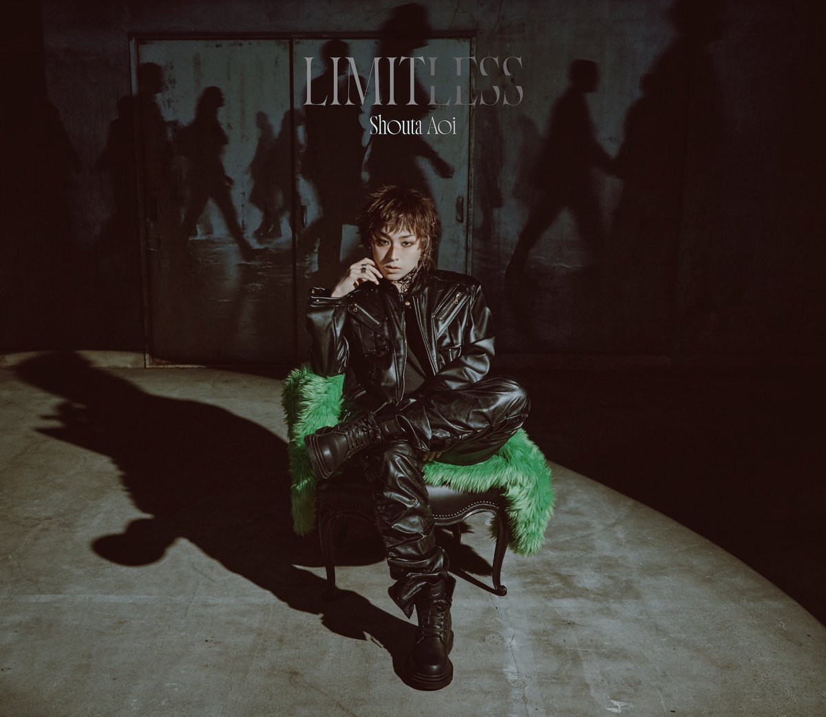 seigura's tweet photo. 蒼井翔太さんが4th ALBUM『LIMITLESS』＆LIVE Blu-ray『蒼井翔太 LIVE Orchestra 2026 Moments』を本日同時リリース👑

7/10（金）発売の声優グランプリ8月号では4th ALBUM『LIMITLESS』について特集🌟
CDと一緒にぜひチェックしてくださいね✨
https://t.co/EYy90kp3nn

#蒼井翔太 #蒼井翔太LIMITLESS https://t.co/6ff5Y7C8N0