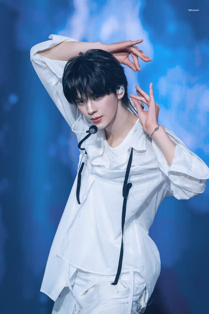 TWStrawberrYu's tweet photo. 𐙚🤍

#신유 #SHINYU #シニュ 
#투어스 #TWS https://t.co/8j66IcTL1E