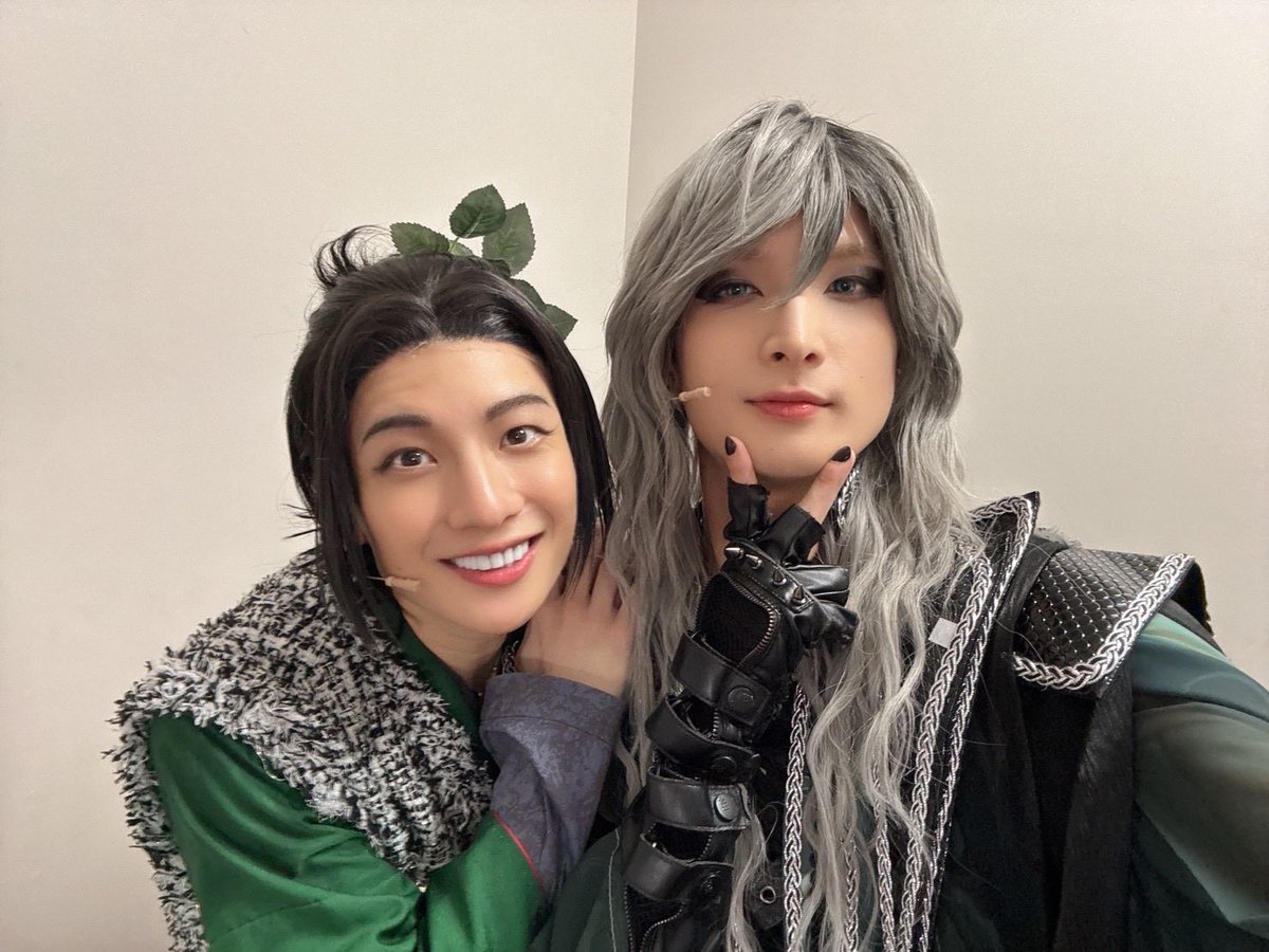 tsukamoto_0204's tweet photo. #鬼神の影法師
全18公演終わりました！

皆さんの応援のおかげです。

本当にありがとうございました。

とても楽しかったです。
また尾武斗としてお会いできることを祈っております。

ギャル https://t.co/e9T8AzAKKq