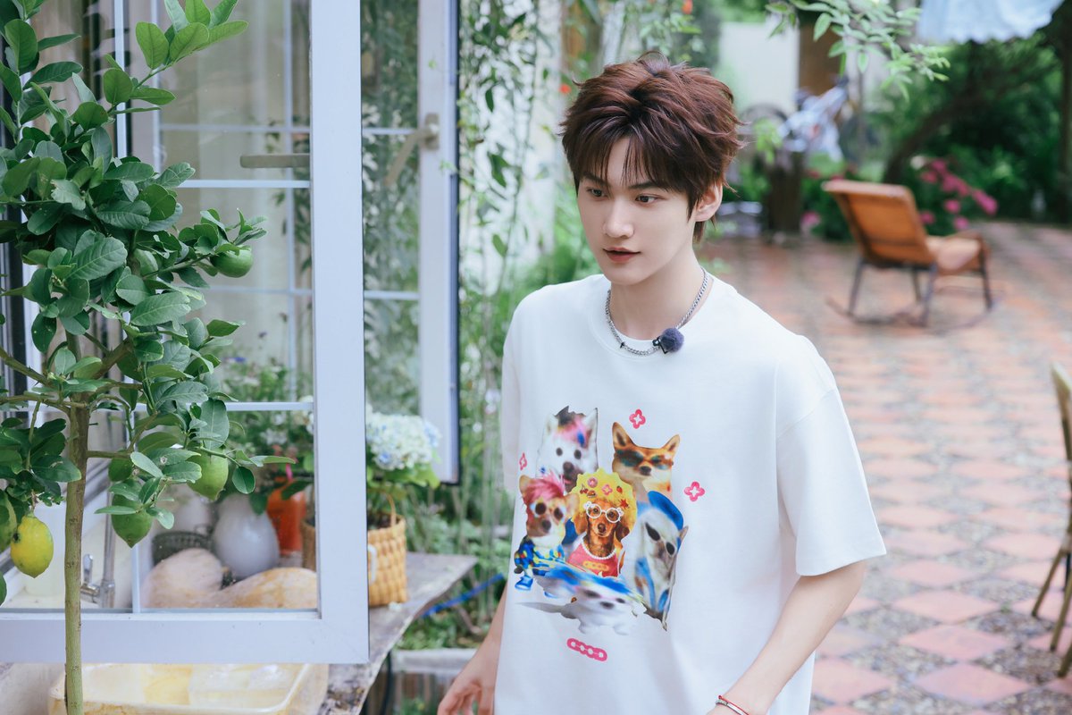 forDanielz_th's tweet photo. —— 🌌🚀👩🏻‍🚀 ——
『01.07.26』
嘉行新悦周柯宇工作室’s weibo update

เกมรอบนี้! “คนที่มีชีวิตชีวา” มาเต็มสุดๆ เมื่อลู่ซีเซียว #โจวเคออวี่ เล่นเกมนี้／.

📎 https://t.co/DwQu2axUq2

#NeverEndingSummer #ฤดูร้อนนิรันดร์ 
#周柯宇 #Zhoukeyu #DanielZhou https://t.co/QfK8yvBsoX
