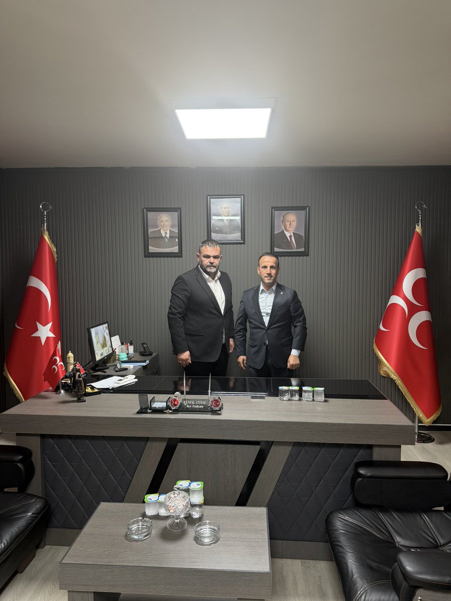 mhpgungorenilce's tweet photo. Merter Sanayici ve İş İnsanları Derneği (MESİAD) Başkanı Sn.Ufuk MUSLU ve Yönetim Kurulu Üyeleri İlçe Başkanımız Sn.Kemal UYSAL’ Ziyaret Ederek Merter’de Bulunan Esnaflarımızın Sorun ve İstekleri ile İlgili İstişarede Bulundular.
Kıymetli Başkanımıza ve Yönetimine Nazik Ziyaretleri İçin Teşekkür Ederiz.
@_MHPistanbul_
@BBvolkanyilmaz 
@rahmancanmhp  
@kemaluysalmhp