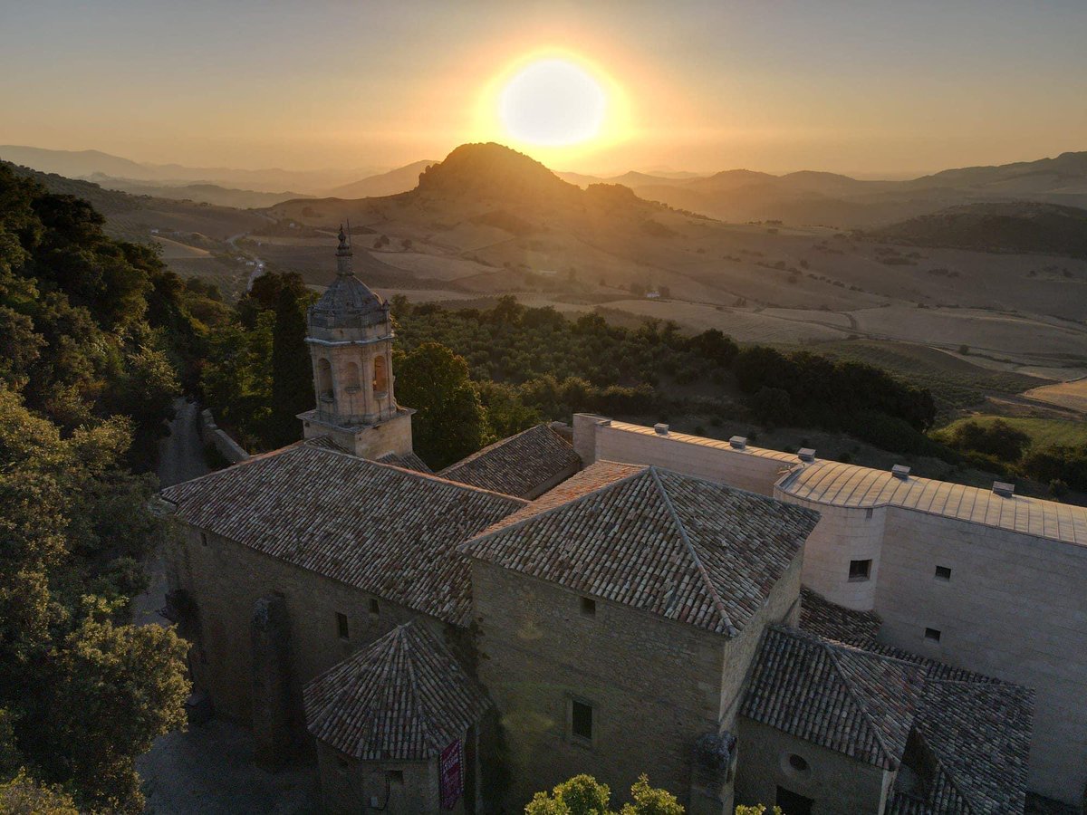 AreaInvestment's tweet photo. Un convento del siglo XVI renacerá como hotel boutique para reforzar el turismo de interior en la Sierra de Cádiz.

https://t.co/zx7PLji1o5 https://t.co/o1xjfEpAn9