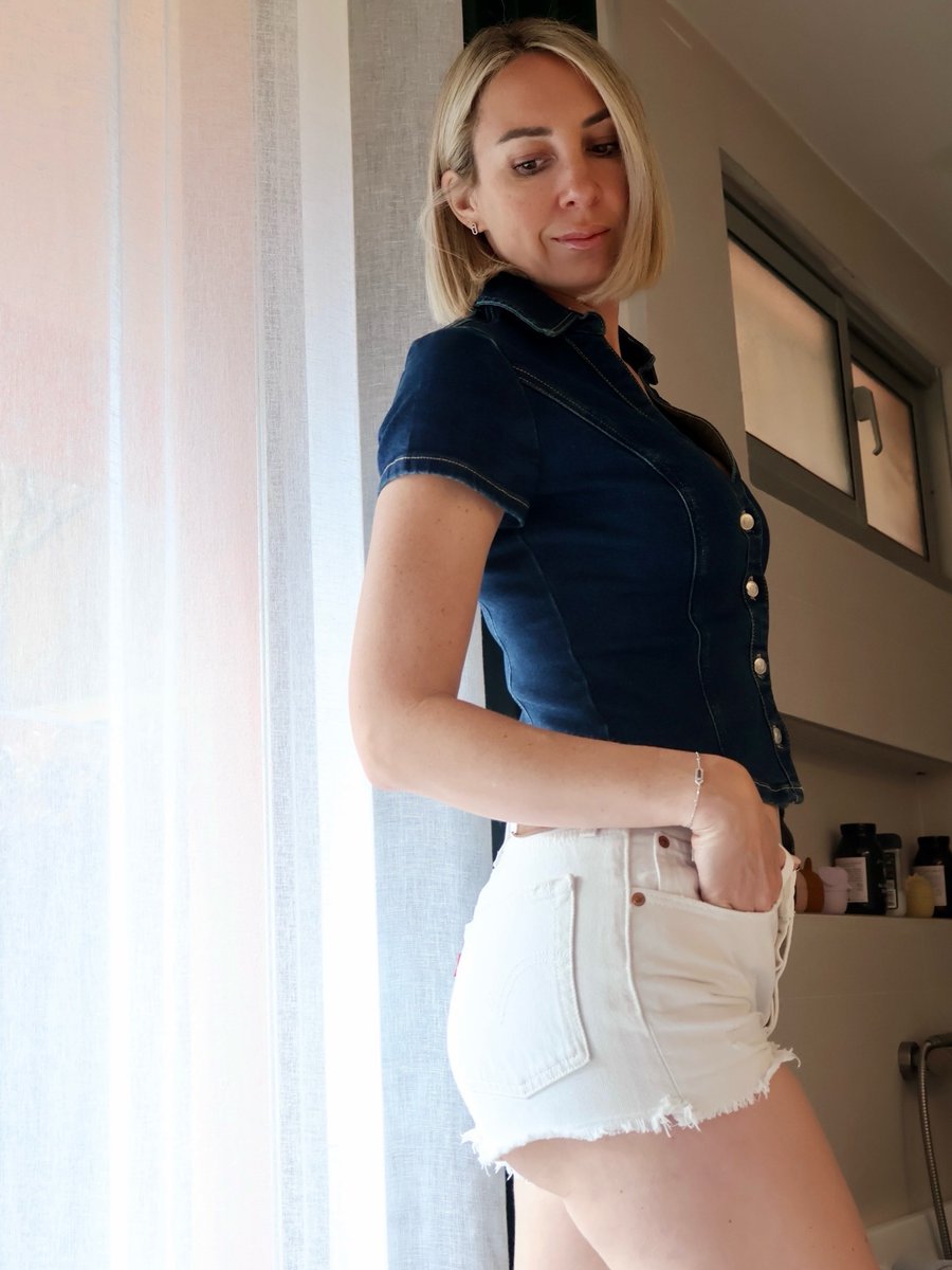 Sandra69pei's tweet photo. Quelle taille fait-il ? je veux le voir. [🥹] https://t.co/568vUGvpX6