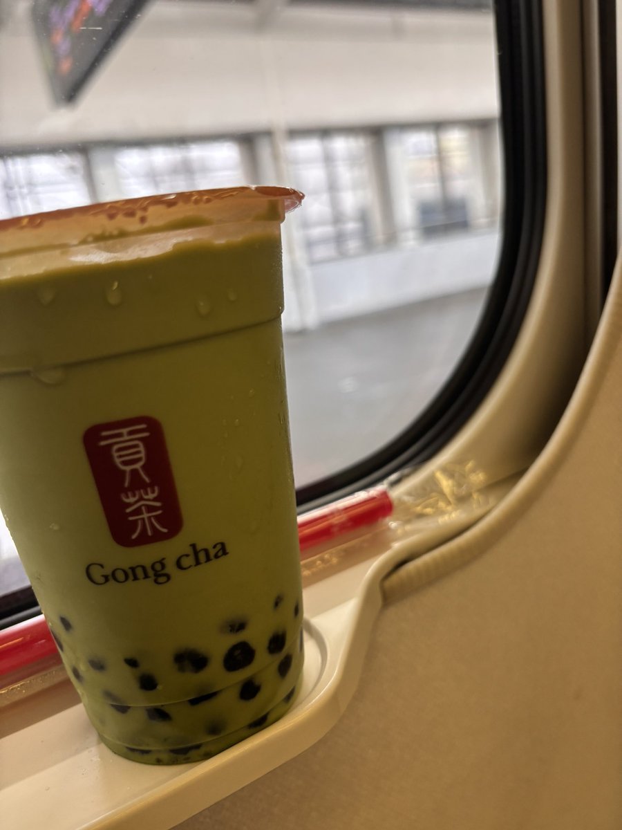 tt13467pp's tweet photo. 抹茶飲みながら帰ります https://t.co/rVCn1Tkmmc
