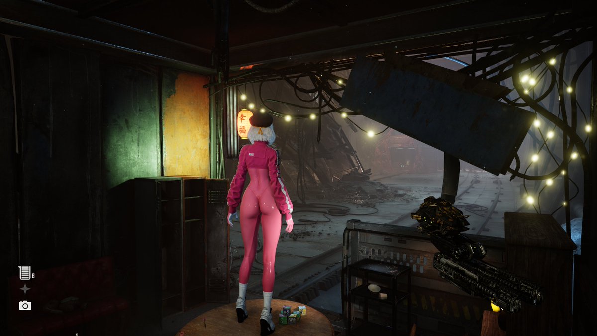 Blackwings55's tweet photo. I've really powered up during the last chapter. 
Eve's gotten faster attacks, a double jump and she got even more aerodynamic. 
I'm more about the game than the lady but Eve's stun locked me twice with her outfits. https://t.co/VKgLISlIx0