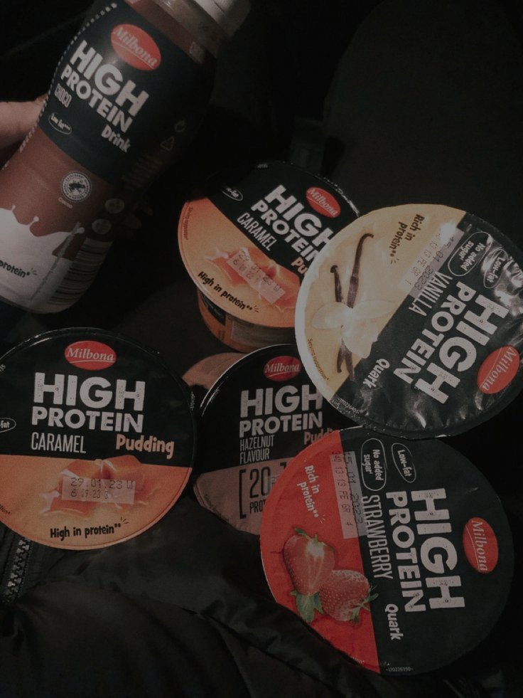 rxzerb1ade's tweet photo. Reply and ill tell you which protein/wl product are you based on your vibes (⁠◠⁠‿⁠・⁠)⁠—⁠☆

i was lowkey drooling over the protein bars on the myprotein website and i thought of this so...

#edrtwt #edtwt #shedtwt #anatwt #ricecaketwt https://t.co/52PNBHAot4
