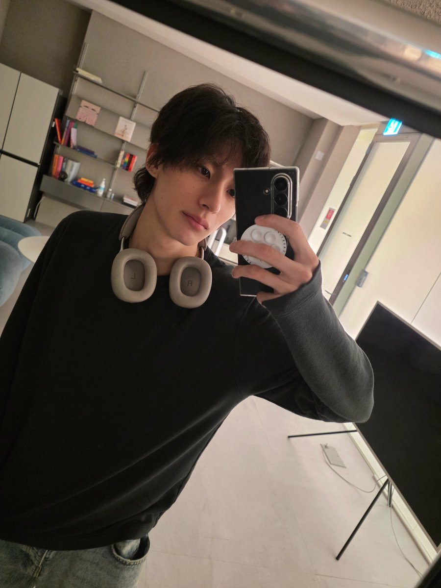 daintoiny's tweet photo. ANTON WEVERSE UPDATE https://t.co/Cf6nmLgzsJ
