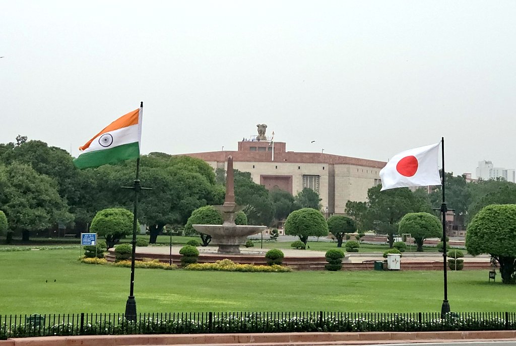 sidhant's tweet photo. Delhi decked up to welcome Japan PM Sanae Takaichi https://t.co/jqHiSNWmMC