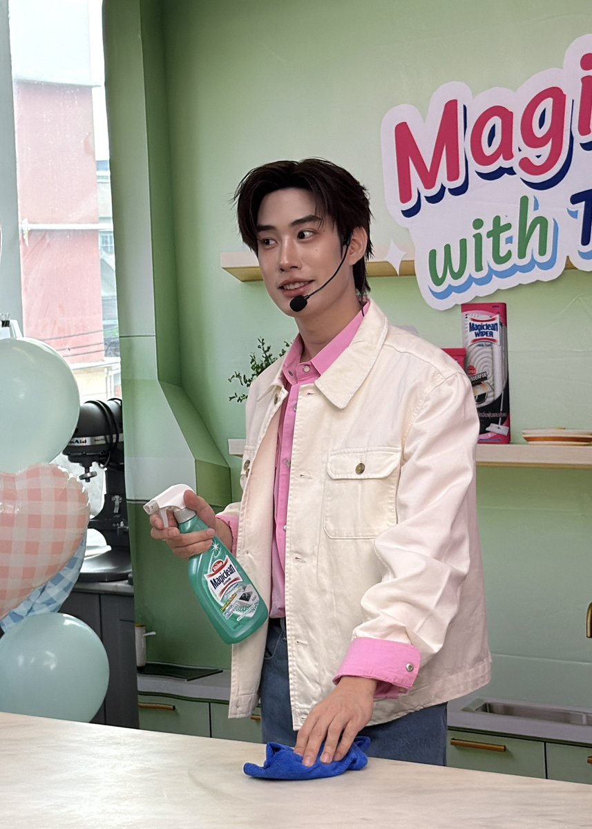 MagicleanTH's tweet photo. ครัวจะเลอะแค่ไหนก็ทำความสะอาดได้อย่างมีความสุข เพราะใช้มาจิคลีน คลีนง่าย คลีนได้ทุกคน

 #MagicleanxTleFirstone 💚🩷​☔

#มาจิคลีน #ชีวิตติดขัดขจัดด้วยมาจิคลีน #เติ้ลเฟิร์สวัน #TleFirstone https://t.co/pKte3kMiXk