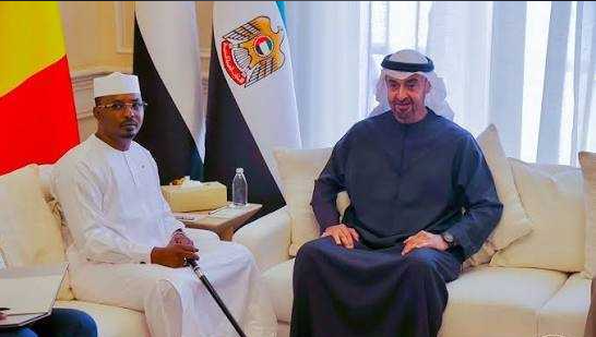 fatiimamd's tweet photo. العلاقة بين تشاد ودولة الإمارات العربية المتحدة مهمة، لكن الأهم بالنسبة للمواطن هو أن يرى نتائجها على أرض الواقع. نأمل أن تحمل هذه المباحثات الخير والتنمية لبلدنا.
#تشاد #الإمارات #محمد_بن_زايد #محمد_إدريس_ديبي https://t.co/E2HB6tRFK7