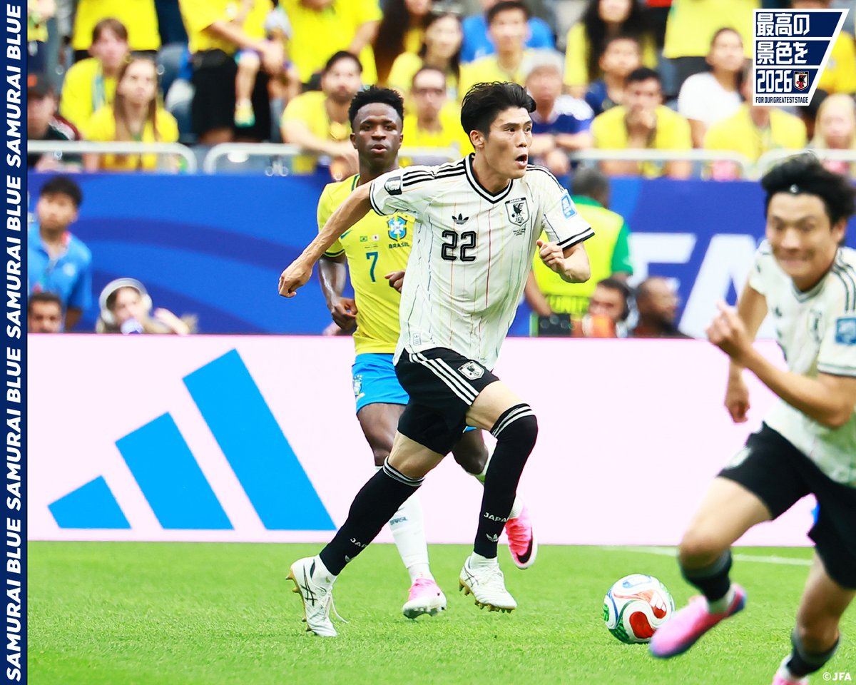 jfa_samuraiblue's tweet photo. 🔹𝗦𝗔𝗠𝗨𝗥𝗔𝗜 𝗕𝗟𝗨𝗘🔹
【2026.6.29 Match Report✍️】

FIFAワールドカップ2026™のラウンド32。
アメリカ・ヒューストンスタジアムで、ブラジル代表と対戦しました🇯🇵🇧🇷

前半は集中した守備でブラジルのパスワークに対応し、前向きな守備からの速攻を狙います。
すると29分、中盤で相手の横パスをカットした佐野海舟選手が、ペナルティーエリア手前から右足を振り抜き、先制点をもぎ取ります。

良いリズムで1点をリードしたまま後半を迎えた日本でしたが、ブラジルが攻撃のやり方を修正したことで防戦一方の展開へと追い込まれます。
56分、90+5分にゴールを許し、そのまま1-2でタイムアップ。

日本は、5度目の挑戦となったノックアウトステージ1回戦を突破できず、ラウンド32での敗退が決まりました。
世界一という「最高の景色」を目指すSAMURAI BLUEの戦いはこれからも続きます。引き続き、選手たちへの応援をよろしくお願いします。

@FIFAWorldCup
#最高の景色を #サッカー日本代表