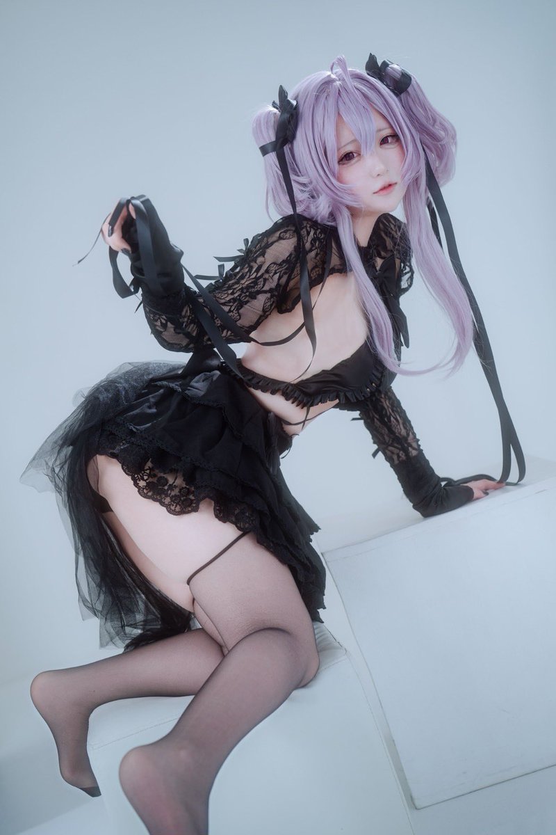 nicami_baby's tweet photo. Cosplay
勝利の女:NIKKE  ／ リバーレリオ Liberalio
．

夢の中では常に
　　　望む世界が広がっているの…

．

#NIKKEcosplay     #勝利女神妮姬 #NIKKE https://t.co/mpxCAgh5Ql