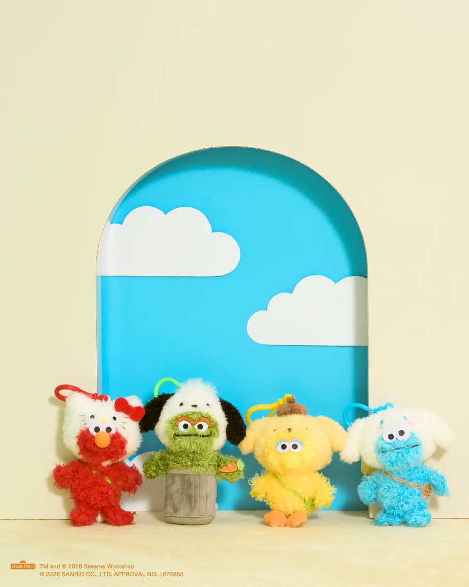 sanrio_oshikatu's tweet photo. ＼⚠️まもなく発売開始⏰📣／
セサミストリート×サンリオキャラクターズのコラボ第2弾、明日7/2(木)～発売開始🥹🩷
お近くの店舗、オンラインストアでチェックしてみてね🙆‍♀️
オンラインストアはお昼12時より販売開始⏰
店舗限定でかわいいコラボドーナツも楽しめるからそちらも要チェック🍩

🔗オンラインストア（公式）：
https://t.co/HwIttJobNj

🔗詳細は以下ページにて📝
https://t.co/FNNKEi2UE3

#サンリオ #セサミストリート
