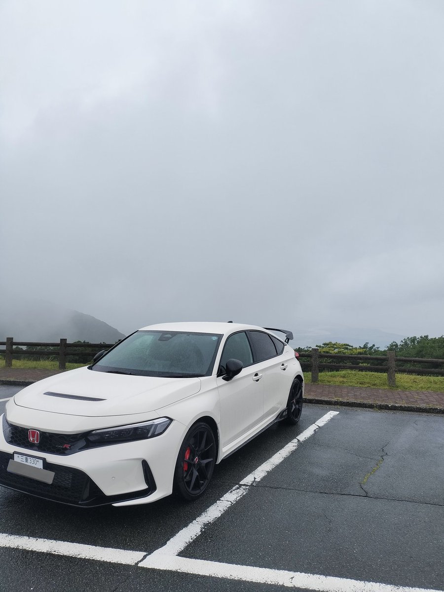 hati_mt9rs4's tweet photo. ハイパーお祓いドライブ
お天気ワルワルEdition
#シビック
#Honda https://t.co/EUaP2tud4k