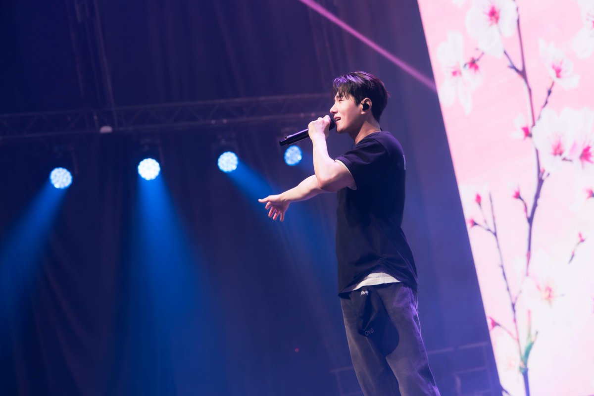 k_popped's tweet photo. [OFFICIAL PHOTOS] Kim Myung Soo (L) Unchanged Fancon Asia Tour In Kuala Lumpur

#김명수 #KIMMYUNGSOO #엘 #L #UNCHANGED #KIMMYUNGSOOINMY #KIMMYUNGSOOINKL #TrexStudio https://t.co/Gw73FxJ1RZ