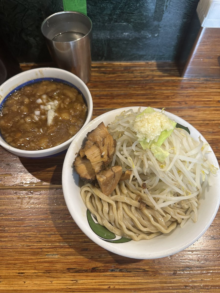 tyazukey's tweet photo. 雷松戸駅東口店 https://t.co/R5CKuO4Gj3