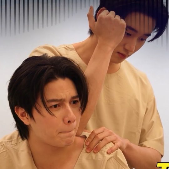 userunknowbabe's tweet photo. เจ็บไหมบี๋                                           ไม่เจ็บค้าบ https://t.co/59ghjrK3rS