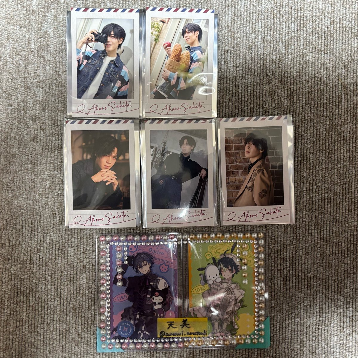 amami_amatsuki's tweet photo. 【交換】あほの坂田。ランダムフォトカード STAR [T] RAIL チェキ

譲:画像1枚目
求:画像2枚目💖のもの(3段目最優先)

コンプ目的な為、各1で求めております。
纏めての方、お手渡しの方優先。
夏ツ東京、💚ワン東京/大宮②、もしくは郵送にてお取引希望。

お気軽にお声がけください🌸 https://t.co/rR8UJil8No