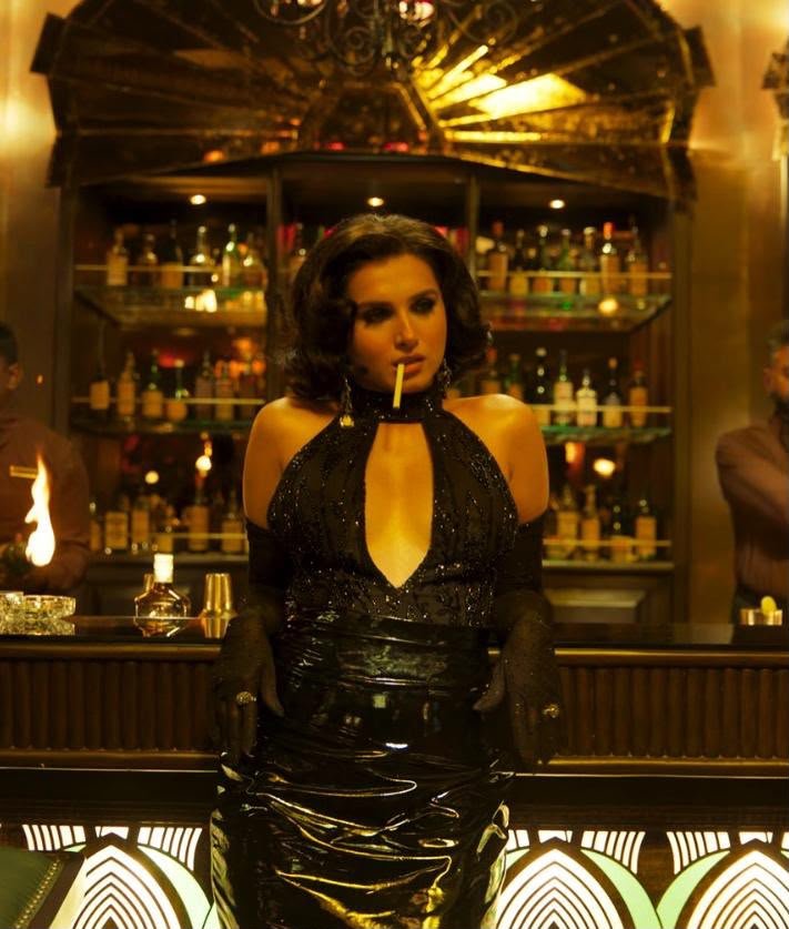 dailyfocus_news's tweet photo. The world of #Toxic gets wilder with 'Ladies &amp; Ladies'! 🔥

Powerful women take center stage as Yash returns in a high-impact action avatar.

And here's the biggest surprise—a never-seen-before avatar of #TaraSutaria is here! 😍😍

#Toxic #ToxicAFairytaleForGrownUps https://t.co/RGXtdl83xl