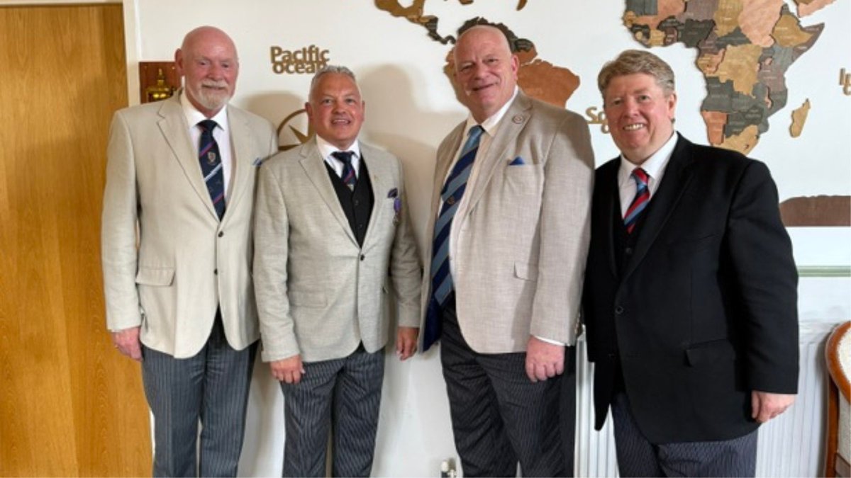 NWFreemasons's tweet photo. PGM Paul Maddocks &amp; Nick Woodward represented #NorthWales at the Annual Meeting of South Wales, attended by PAGM Gareth Jones. Great to see all four Welsh PGMs together. Congratulations to everyone receiving their first appointments and well-deserved promotions. https://t.co/5iTULZoCvF