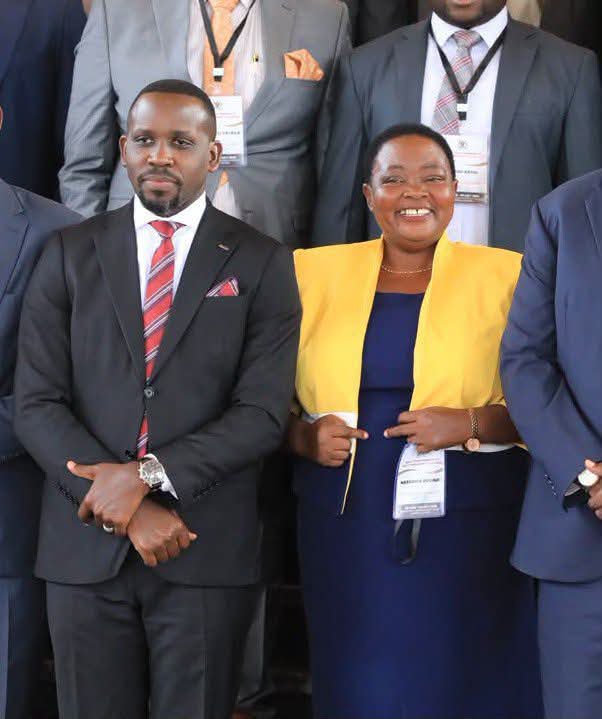 Homelandug's tweet photo. As a country, we need to copyright those Rt Hon. Nabanjja’s facial expressions.
#TheHomelandNewspaper https://t.co/Rr9XwCWXdc