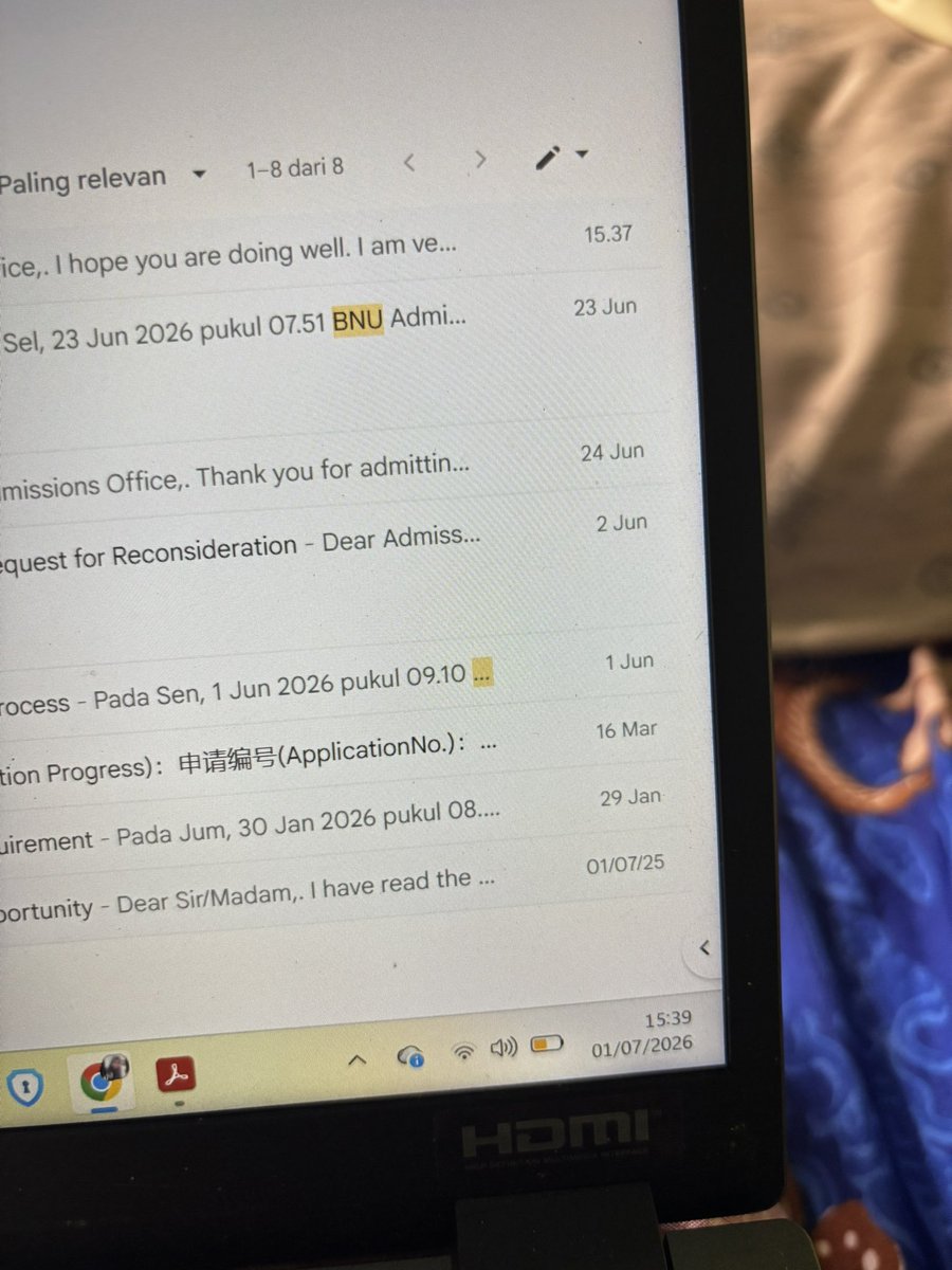 alaskamrd's tweet photo. Lu kalo liat email gue ke BNU pasti sedih bgt sih. Hari ini tepat 1 tahun dari email pertama gue ke BNU di 2025. https://t.co/HDM8qRn2L0