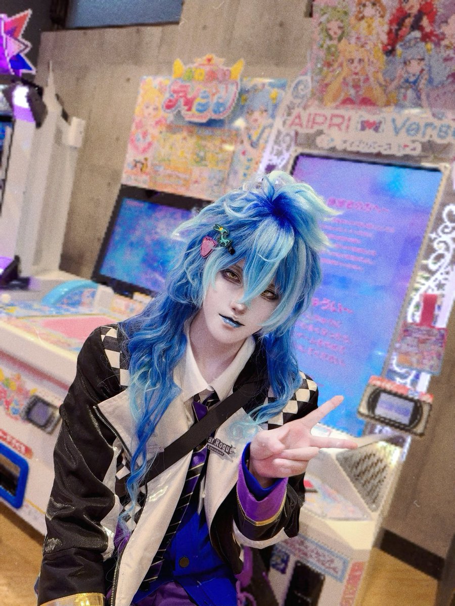 dekunobou__10's tweet photo. twst //  ｸﾗﾌﾞｳｪｱ💀cos

ぴーす✌️ https://t.co/F2p3hVd5Sr