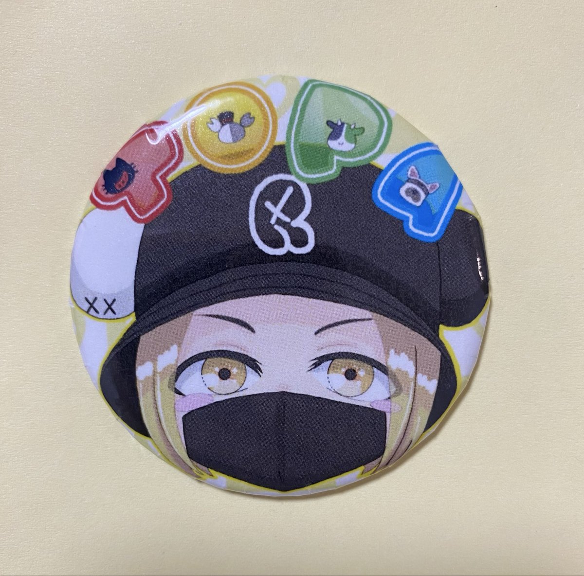 bsTddAReegFzgGE's tweet photo. いろんな方々の自作グッズを見たり、交換させていただける機会を作っていただいたりしてたら、創作したいなって思って急遽自作してみました🙌

7/4の🔝4に参戦予定ですので、欲しい方いればお声がけください！

#TOP4
#TOP4好きさんと繋がりたい
#TOP4INTOKYODOME2 https://t.co/b2GIZPA2vd