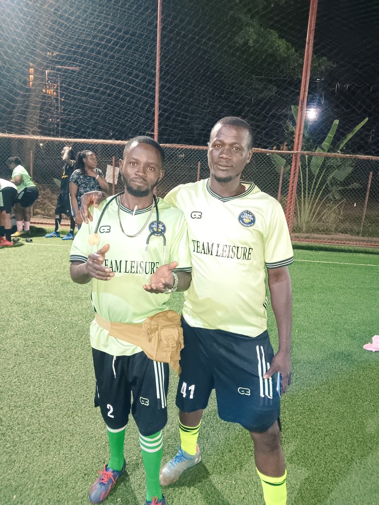 KamugishaEric4's tweet photo. I can become  your team doctor https://t.co/L7Gu1yTGIc