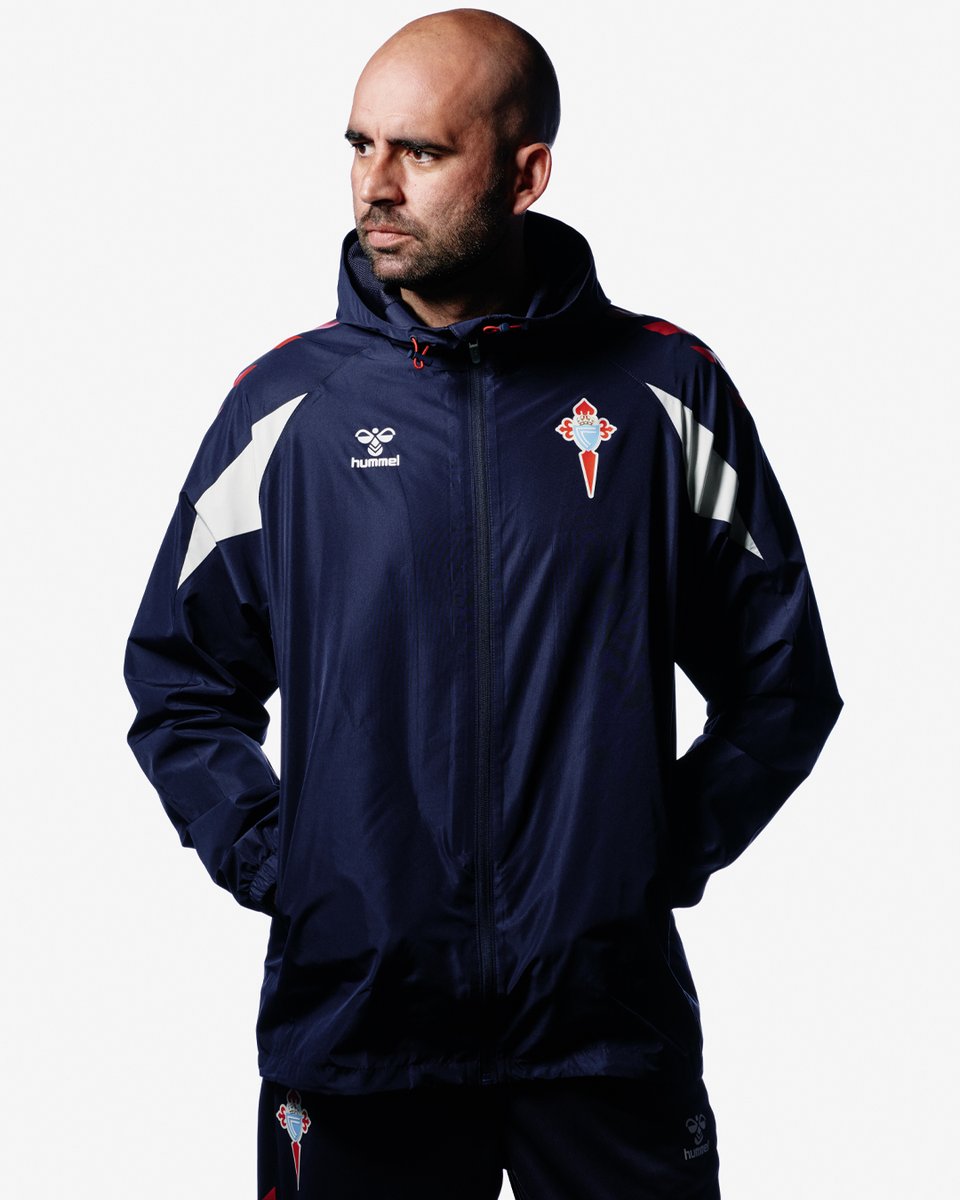 RCCelta's tweet photo. A colección de adestramento é o que a rapazada de hoxe en día chama aura.

@hummel1923 ⋄ @hummelspain