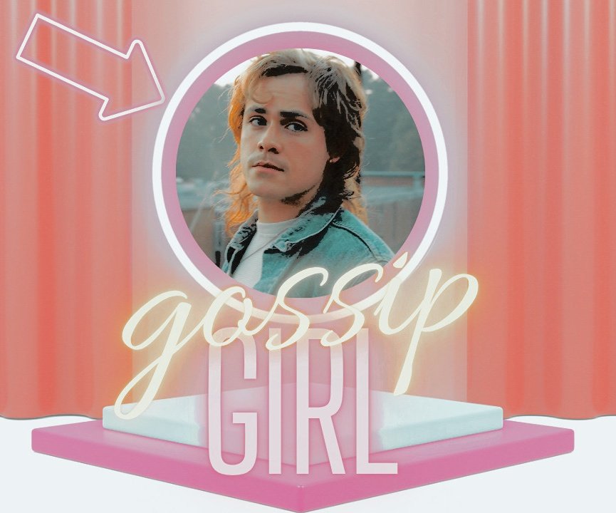 XOXOG0SSlPGIRL's tweet photo. Un nuevo contrincante ha entrado oficialmente en el juego de la élite. Su nombre es Billy, y aunque su pasado todavía es un enigma envuelto en misterio, sus intenciones son tan claras como el cristal: está dispuesto a incendiar absolutamente todo a su paso.
Las pantallas de la galería acaban de registrar un parpadeo inusual, una señal de que los servidores están detectando una nueva firma digital que no teme a nada ni a nadie. En Manhattan estamos acostumbrados a los golpes bajos y a las puñaladas por la espalda con guantes de seda, pero los primeros informes dicen que Billy juega con reglas completamente diferentes... o mejor dicho, sin ninguna regla.
¿Quién es este pirómano social que se atreve a desafiar a los Archibald, los Bass Waldorf y los Sparks Humphrey en su propia fiesta? ¿Viene a aliarse con el caos de Sienna, a aprovecharse de la vulnerabilidad de Haley, o a desenmascarar de una vez por todas los trucos de Nick?
La élite tiene un nuevo enemigo público número uno, y trajo suficiente gasolina para toda la ciudad. Preparen sus secretos más oscuros, chicos, porque cuando Billy encienda el fósforo, nadie va a saber hacia dónde correr.

Saben que me aman.
XOXO, Gossip Girl 💋