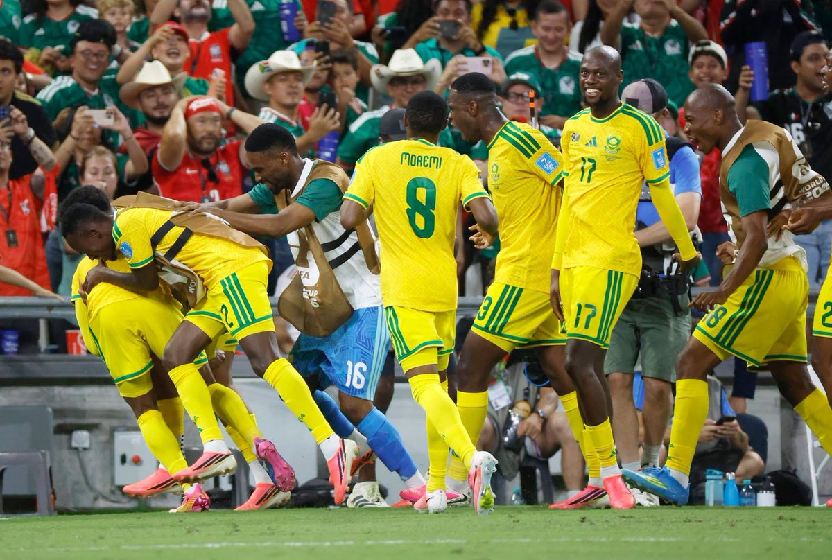 KasiPitchside's tweet photo. 🚨 Bafana Bafana expected to arrive at OR Tambo International Airport tomorrow morning 

—@KasiPitchside https://t.co/rJllSAoH7k